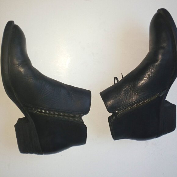 Born Børn Leather Ankle Boots Booties Warm Lining Zipper Size 8M Handcrafted - Picture 4 of 14